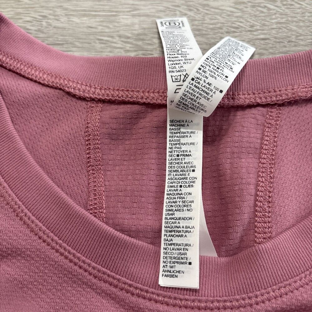 Athleta Pink Momentum Tee Women's Size M Dusty Rose Athleisure Active T Shirt - Picture 14 of 14